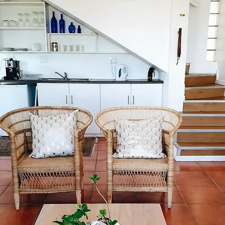Struispaleis Struisbaai Buitenkant foto
