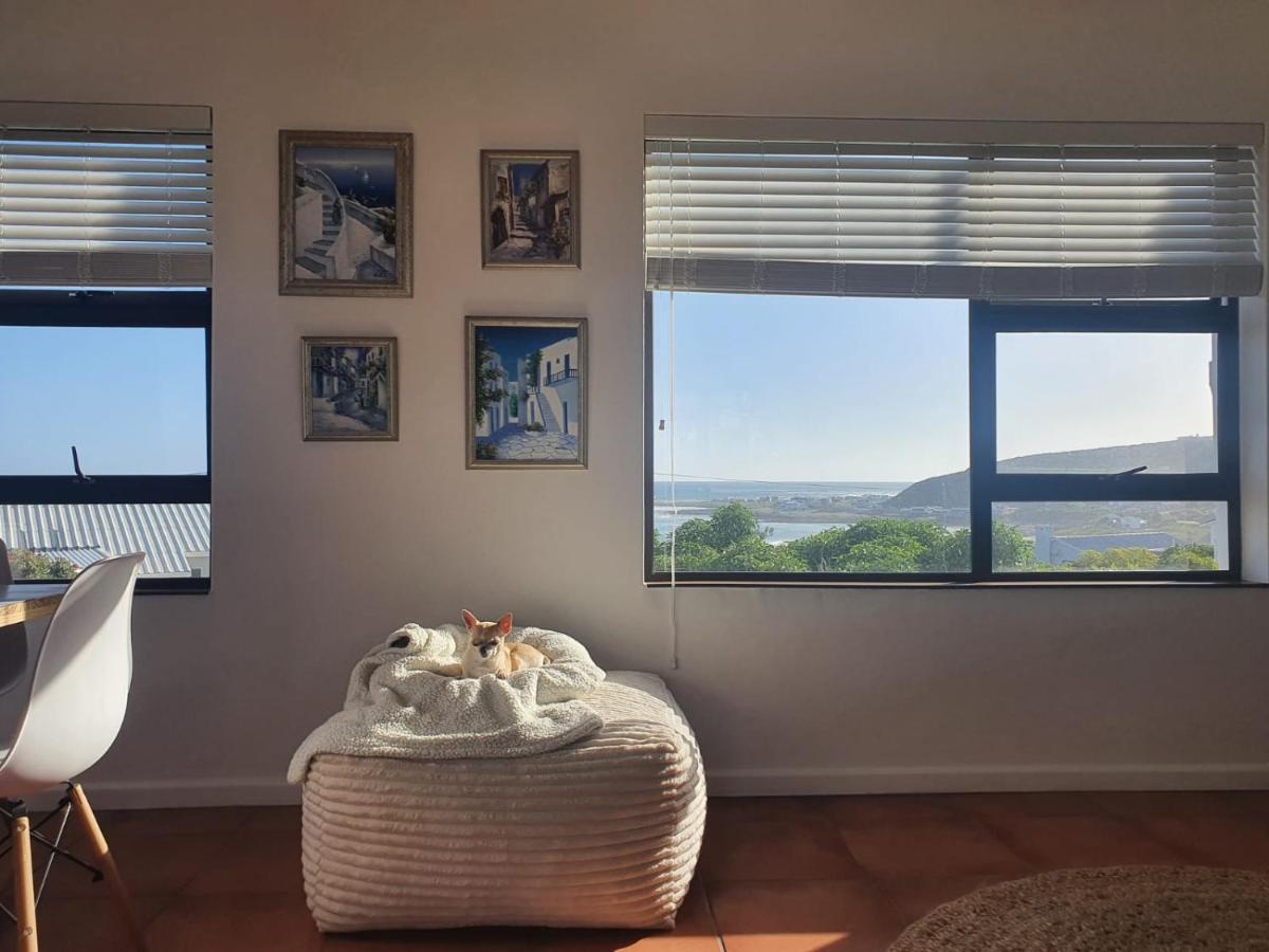 Holiday home Struispaleis Struisbaai